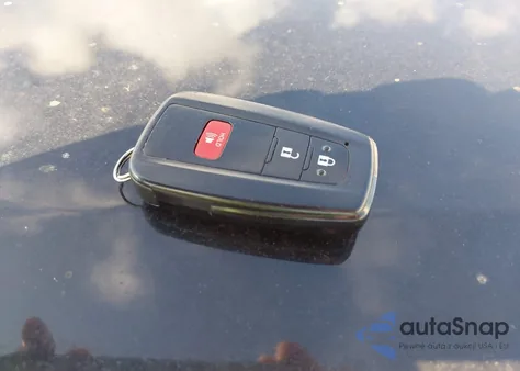 2021 Toyota Corolla Se z USA, uszkodzony, nr VIN JTND4MBE1M3138104